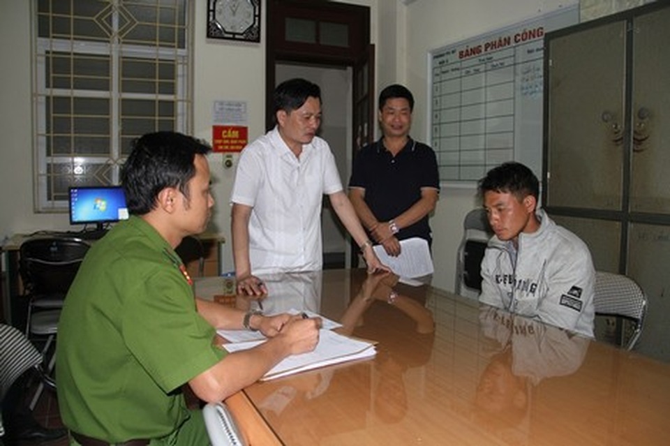 Khởi tố gã đàn ông nghiện tình dục hiếp, giết cô gái khuyết tật - 1 Khởi tố gã đàn ông nghiện tình dục hiếp, giết cô gái khuyết tật - 1