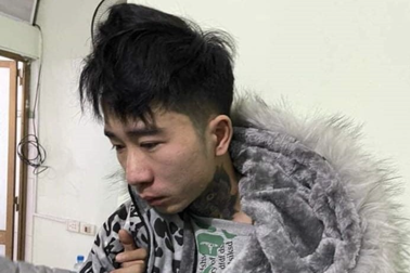 Khoảnh khắc sinh tử khi đối mặt với kẻ cướp ngân hàng có vũ khí nóng