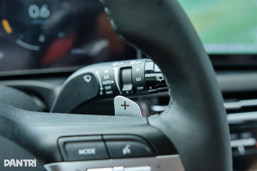 Đánh giá Hyundai Tucson: Khi xe Hàn không còn mờ nhạt về cảm giác lái - 4 Đánh giá Hyundai Tucson: Khi xe Hàn không còn mờ nhạt về cảm giác lái - 4