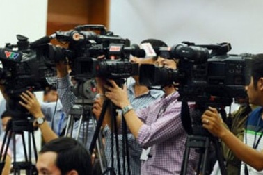 Nhà báo “biết mình, biết người” để không ảo tưởng quyền lực