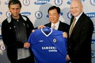 Samsung - Nhà tài trợ "béo bở" của Chelsea 