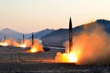 Chuyên gia Nhật phân tích đường bay “lạ” của tên lửa Triều Tiên