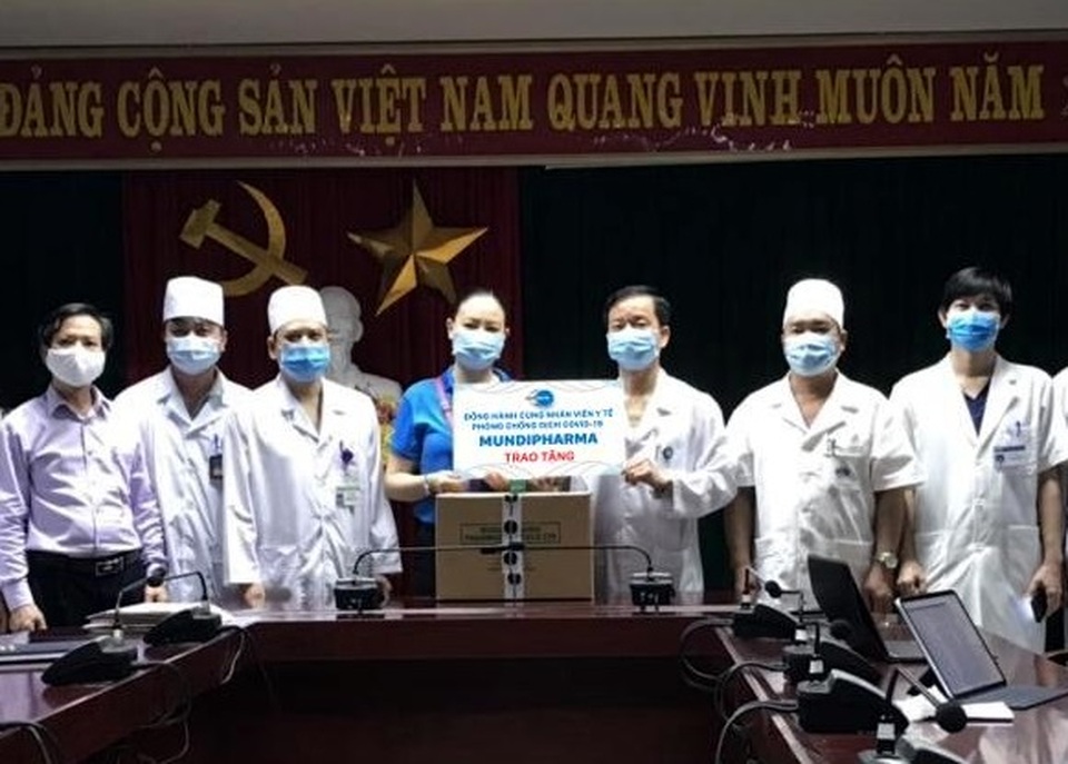 Cộng đồng chung sức chăm sóc sức khoẻ y bác sĩ ở gần 70 bệnh viện trên toàn quốc - 2 Cộng đồng chung sức chăm sóc sức khoẻ y bác sĩ ở gần 70 bệnh viện trên toàn quốc - 2