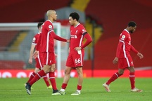 Những khoảnh khắc thảm họa của Liverpool trước Chelsea