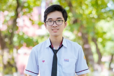 "Chàng trai vàng" Olympic Sinh học Quốc tế ước mơ thành bác sĩ cứu người