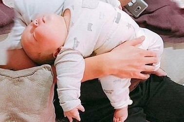 Những em bé đáng yêu nhất quả đất