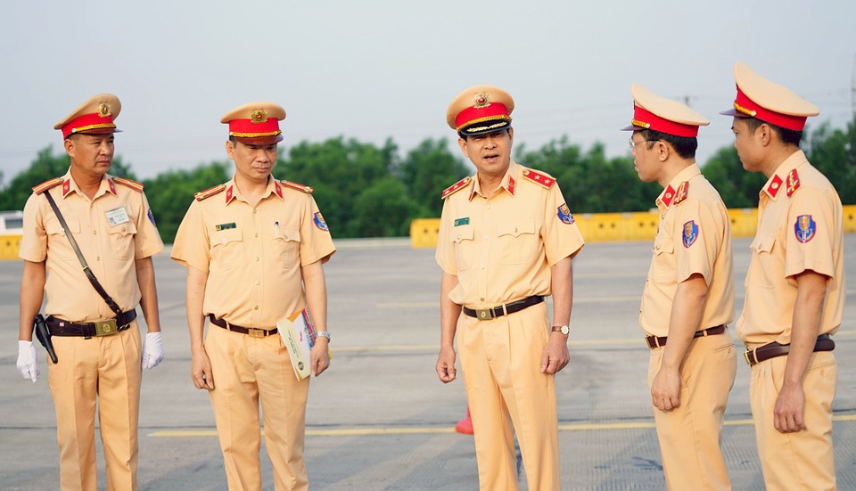 CSGT toàn quốc truy tài xế dùng ma túy, uống rượu bia, thích tốc độ - 2 CSGT toàn quốc truy tài xế dùng ma túy, uống rượu bia, thích tốc độ - 2