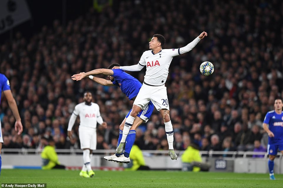 Bayern Munich đại thắng 6-0, Tottenham thăng hoa cùng HLV Mourinho - 10 Bayern Munich đại thắng 6-0, Tottenham thăng hoa cùng HLV Mourinho - 10