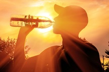 Nắng nóng bất thường đang thách thức các dự đoán về khí hậu