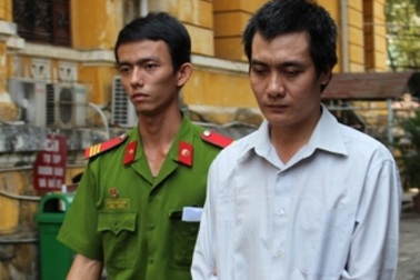 Trộm xe công trình, tài xế lĩnh án 8 năm tù