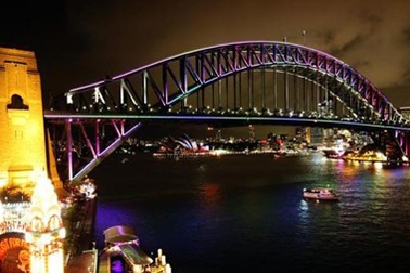 Cầu cảng Sydney trở thành tác phẩm nghệ thuật tương tác lớn nhất thế giới