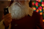 Siri làm “trợ lý” cho ông già Noel