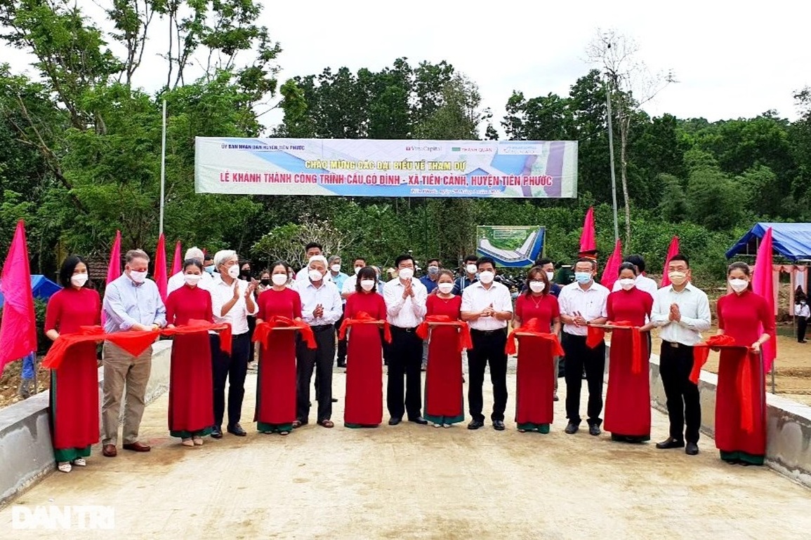 Nguyên Chủ tịch nước Trương Tấn Sang dự khánh thành cầu Gò Đình ở Quảng Nam - 1 Nguyên Chủ tịch nước Trương Tấn Sang dự khánh thành cầu Gò Đình ở Quảng Nam - 1