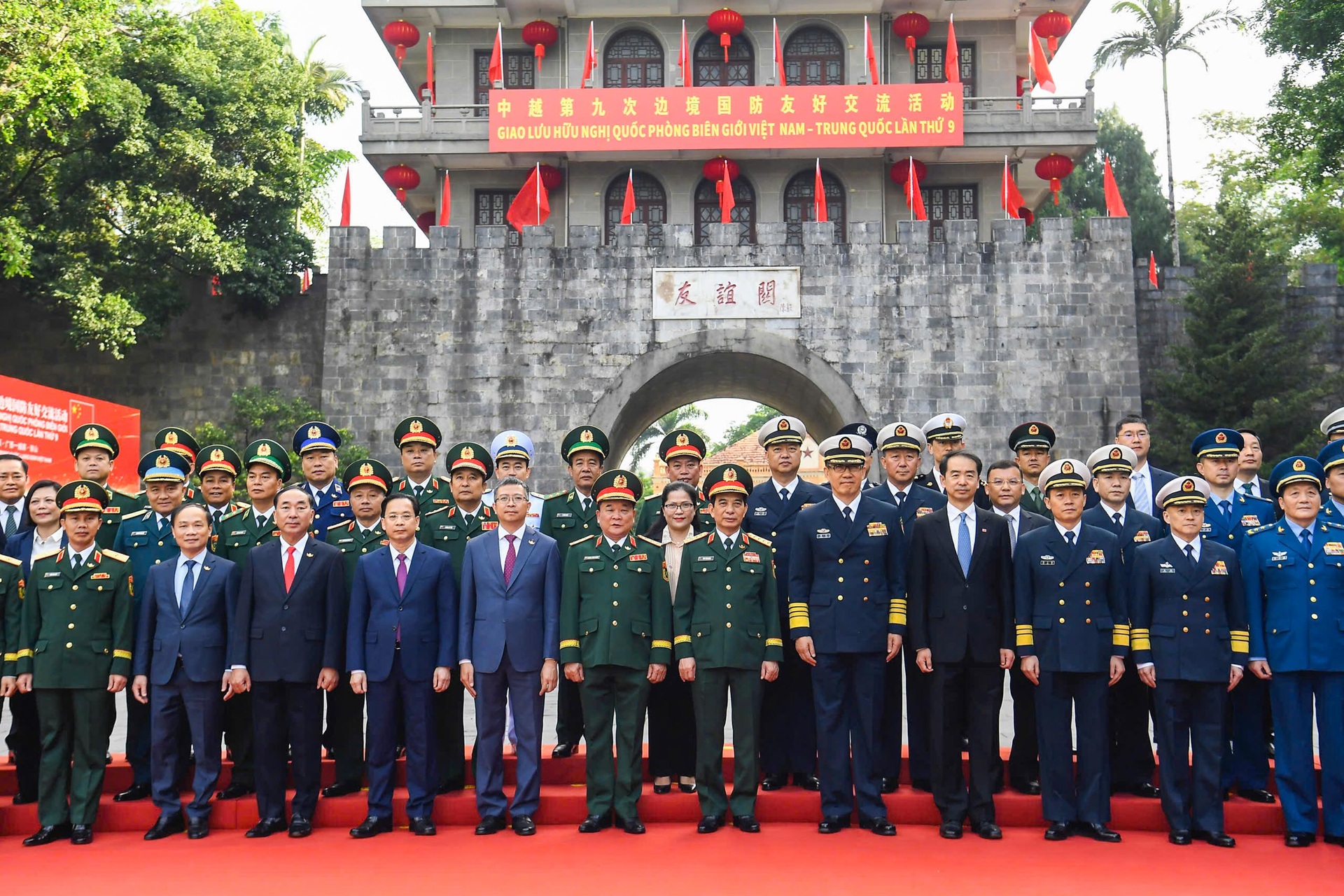 Đại tướng Phan Văn Giang tô son cột mốc biên giới Việt Nam - Trung Quốc - 11 Đại tướng Phan Văn Giang tô son cột mốc biên giới Việt Nam - Trung Quốc - 11