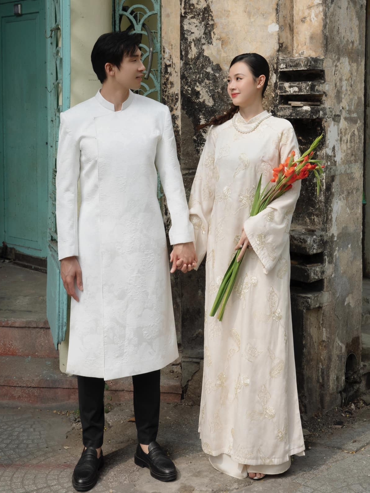 Midu tuổi 36: Hôn nhân đậm chất ngôn tình, ngoại hình thay đổi gây chú ý - 2 Midu tuổi 36: Hôn nhân đậm chất ngôn tình, ngoại hình thay đổi gây chú ý - 2