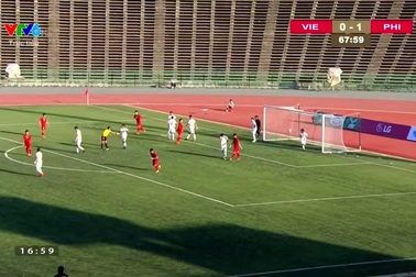 Thủ thành U22 Philippines cứu thua ở phút 69