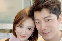 Trần Kiều Ân hạnh phúc kỷ niệm 1 năm yêu “phi công trẻ”