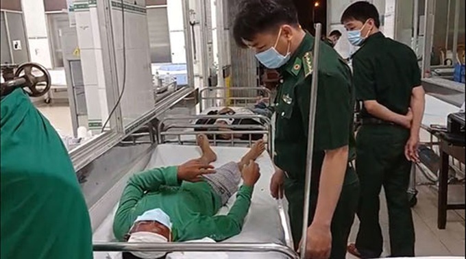 Bình Thuận: Hỗ trợ tàu cá bị nạn và tìm kiếm nạn nhân mất tích, tử vong trên biển - Ảnh 1. Bình Thuận: Hỗ trợ tàu cá bị nạn và tìm kiếm nạn nhân mất tích, tử vong trên biển - Ảnh 1.