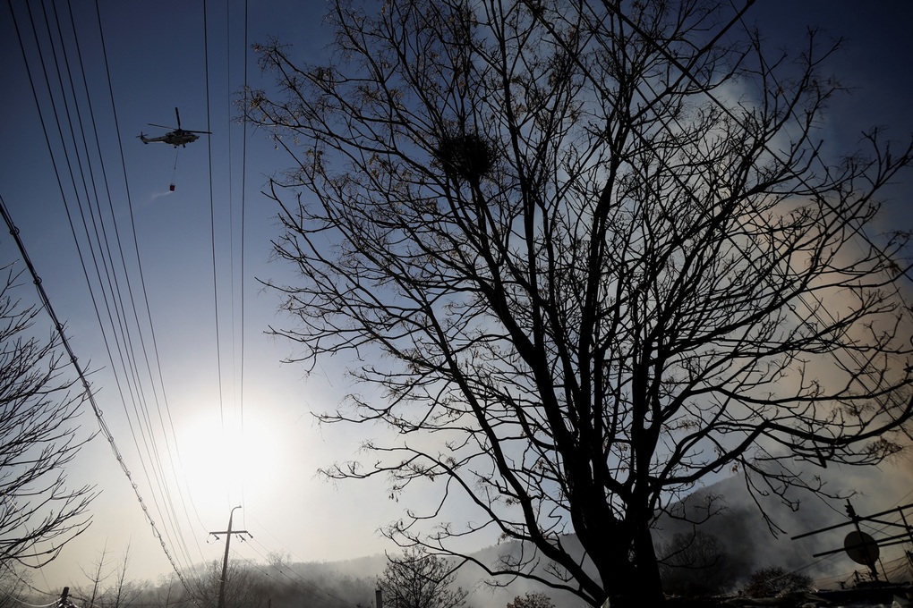 Cháy lớn tại khu ổ chuột ở Hàn Quốc, hàng trăm người sơ tán - 2