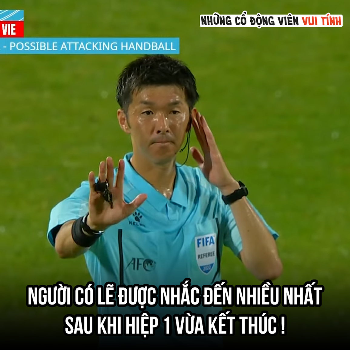 Tuy nhiên, những quyết định gây tranh cãi của trọng tài đã ảnh hưởng không nhỏ đến tâm lý các cầu thủ U23 Việt Nam (Ảnh: Những cổ động viên vui tính). Tuy nhiên, những quyết định gây tranh cãi của trọng tài đã ảnh hưởng không nhỏ đến tâm lý các cầu thủ U23 Việt Nam (Ảnh: Những cổ động viên vui tính).