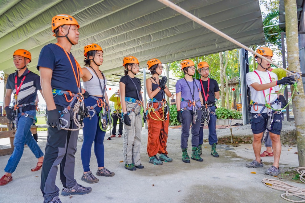 Du lịch trekking - xu hướng xê dịch kiểu… vất vả nhưng vẫn nhiều người mê - 10