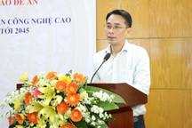 Hiệu trưởng trường đại học và câu hỏi: "Tiền đâu để đào tạo nhân tài"?