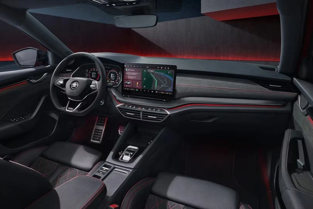 Khách Việt sắp có thêm lựa chọn sedan châu Âu hiệu suất cao, giá 1,5 tỷ - 3 Khách Việt sắp có thêm lựa chọn sedan châu Âu hiệu suất cao, giá 1,5 tỷ - 3