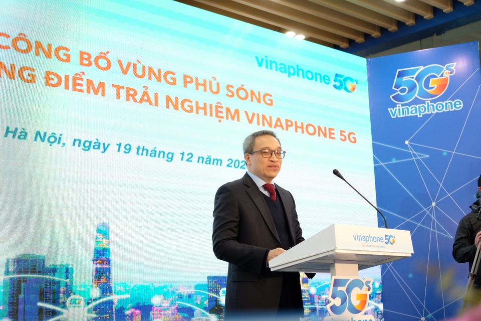 VinaPhone chính thức phủ sóng 5G tại Hà Nội và TP.HCM, miễn phí cước data - 1 VinaPhone chính thức phủ sóng 5G tại Hà Nội và TP.HCM, miễn phí cước data - 1