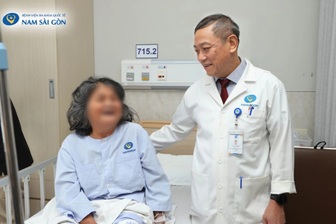 Ở người cao tuổi, chấn thương phần mềm kéo dài bao lâu?