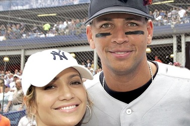 Jennifer Lopez đang yêu say đắm Alex Rodriguez
