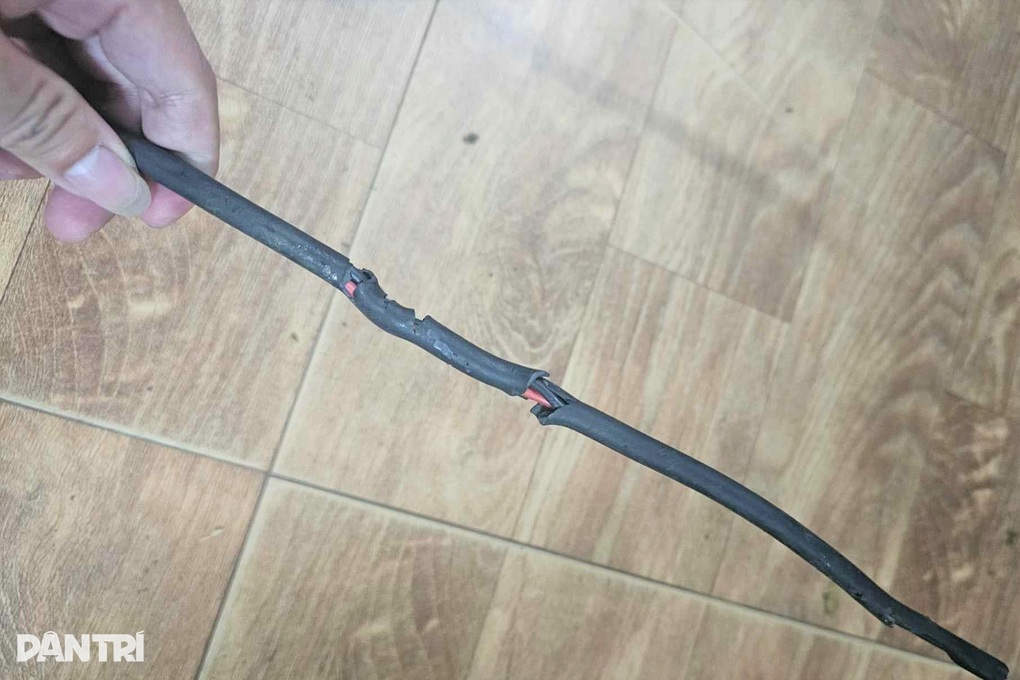 Vì sao tiền điện nhà cụ bà đơn thân tăng vọt lên hơn 12 triệu đồng? - 2