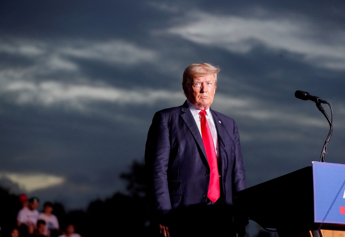 Thẩm phán yêu cầu ông Trump nộp phạt 10.000 USD/ngày - 1 Thẩm phán yêu cầu ông Trump nộp phạt 10.000 USD/ngày - 1