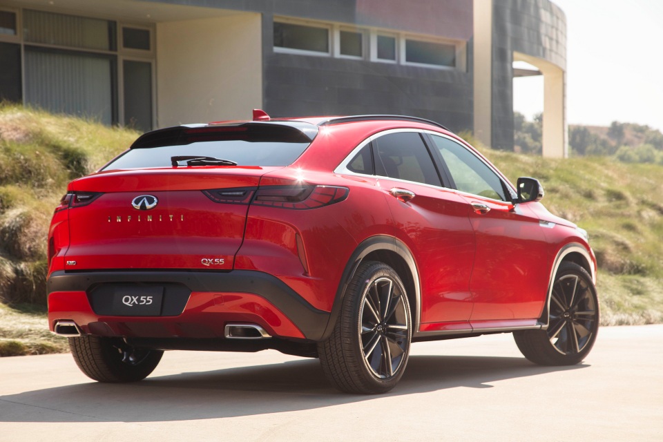 Infiniti QX55 có gì để cạnh tranh BMW X4 và Mercedes GLC Coupe? - 11 Infiniti QX55 có gì để cạnh tranh BMW X4 và Mercedes GLC Coupe? - 11