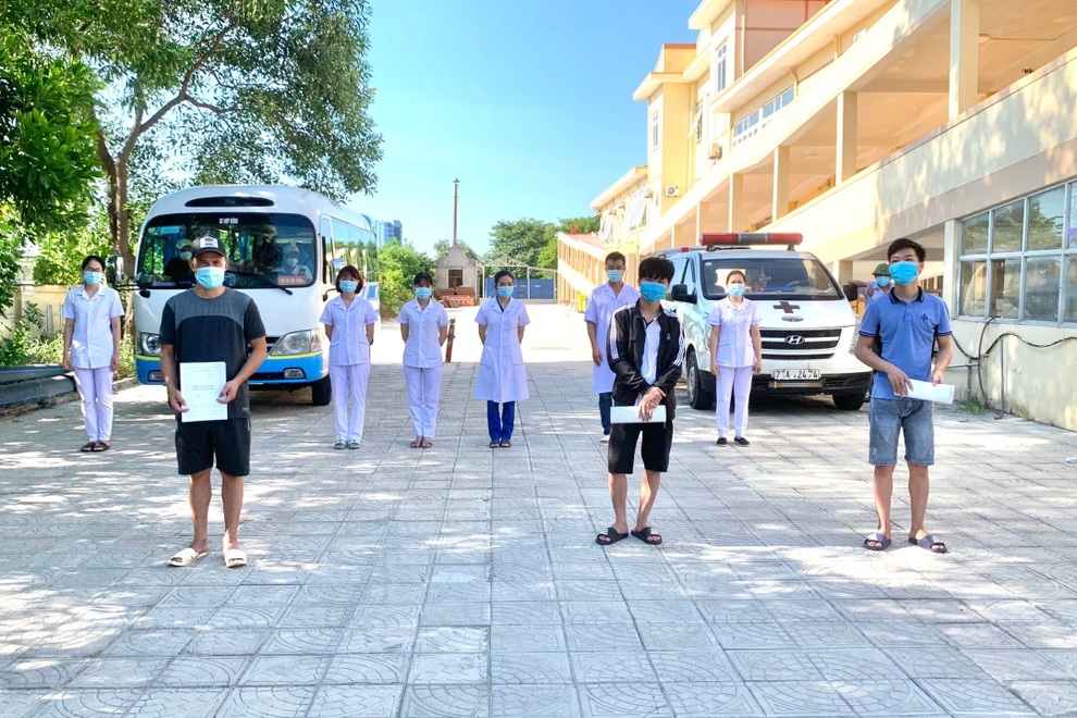 Nam sinh lớp 11 nén nỗi đau mất bố, kiên cường để chiến thắng Covid-19 - 2 Nam sinh lớp 11 nén nỗi đau mất bố, kiên cường để chiến thắng Covid-19 - 2