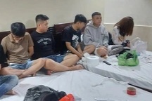 Bắt quả tang 6 thanh niên sử dụng ma túy trong khách sạn ở Đồng Tháp