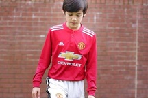 Thái Lan ngắm tới “măng mon” tập luyện ở lò Man Utd, Chelsea