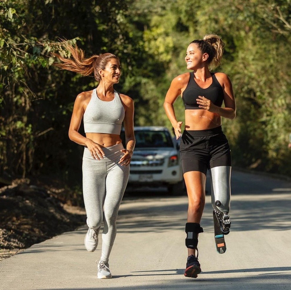 Hoa hậu bị cưa chân Daniella Álvarez quyến rũ và đầy sức sống - 3 Hoa hậu bị cưa chân Daniella Álvarez quyến rũ và đầy sức sống - 3