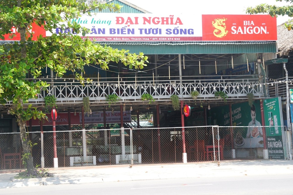 Thành phố biển Sầm Sơn ngủ đông ngay những ngày đầu hè - 4 Thành phố biển Sầm Sơn ngủ đông ngay những ngày đầu hè - 4