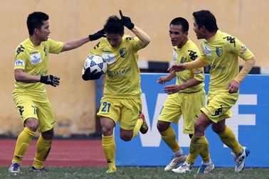 Chủ tịch AVG “nói rõ” hợp đồng bản quyền bóng đá nội