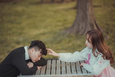 Em có thể yêu hết lòng nhưng đừng cố chấp trong sai lầm