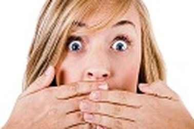 Hôi miệng, nỗi khó xử không của riêng ai!