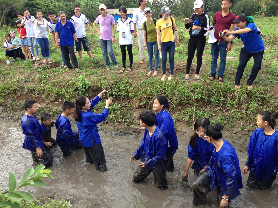 Làm sao hạn chế rủi ro khi tổ chức cho học sinh đi ngoại khóa? - 1