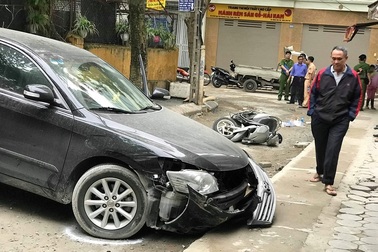 Luật sư phân tích vụ nữ đại tá công an lùi xe tông chết người