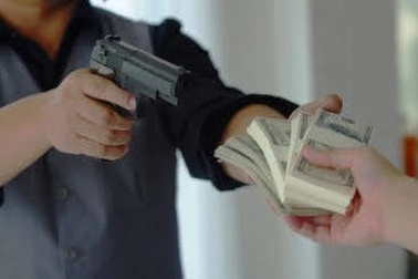 Chuyên gia kỹ năng sống bị nữ học viên dàn cảnh đánh ghen, tống tiền