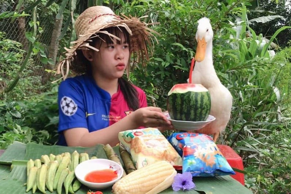 Chú vịt Bim Bim qua đời, chủ nhân khóc: Tôi sẽ không nuôi thêm vịt khác - 2 Chú vịt Bim Bim qua đời, chủ nhân khóc: Tôi sẽ không nuôi thêm vịt khác - 2