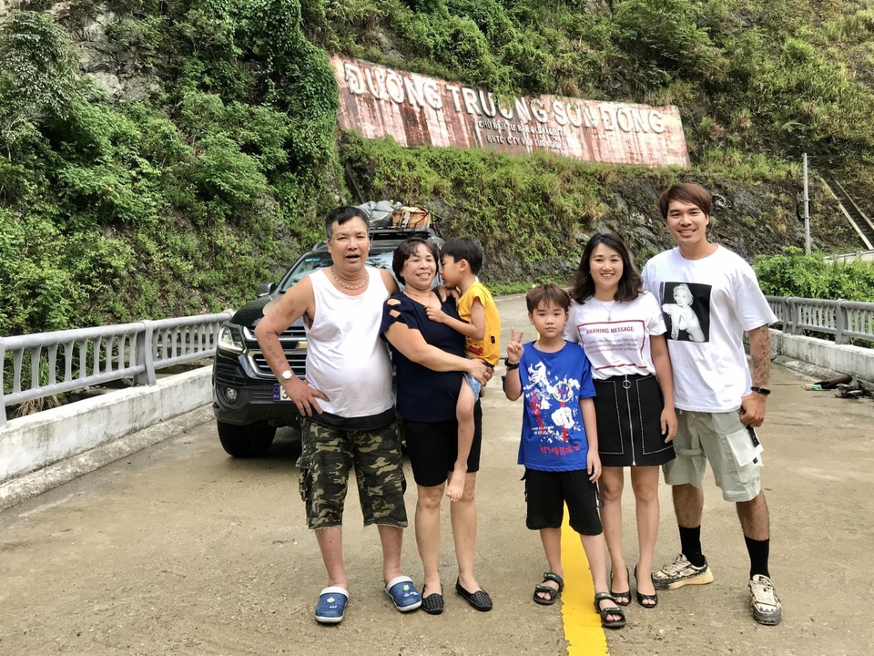 Đóng 3 cửa hàng ở Hà Nội, cặp đôi “bỏ phố, lên rừng” làm nhà đẹp như mơ - 16 Đóng 3 cửa hàng ở Hà Nội, cặp đôi “bỏ phố, lên rừng” làm nhà đẹp như mơ - 16