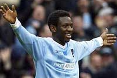 Không bán Wright-Phillips dưới 23 triệu bảng