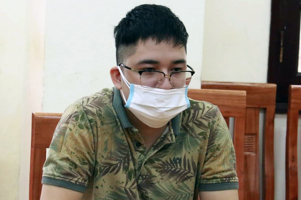 Cô gái trẻ mất 190 triệu đồng nhờ pháp sư rởm dâng sao giải hạn - 1 Cô gái trẻ mất 190 triệu đồng nhờ pháp sư rởm dâng sao giải hạn - 1