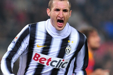 Chiellini thách thức Messi trước thềm chung kết Champions League