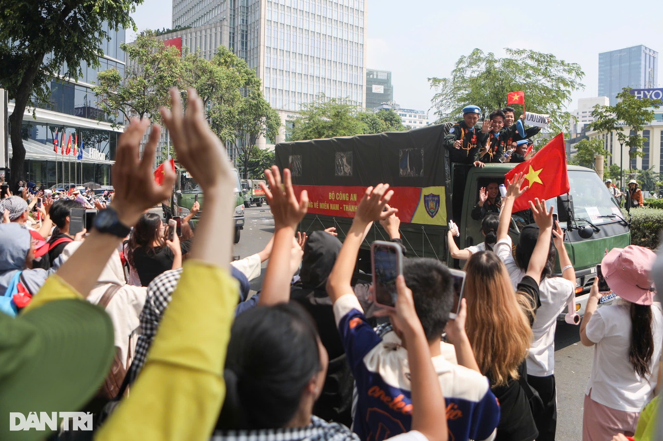tambiet_baoquyen.jpg tambiet_baoquyen.jpg